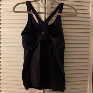 Lululemon tank